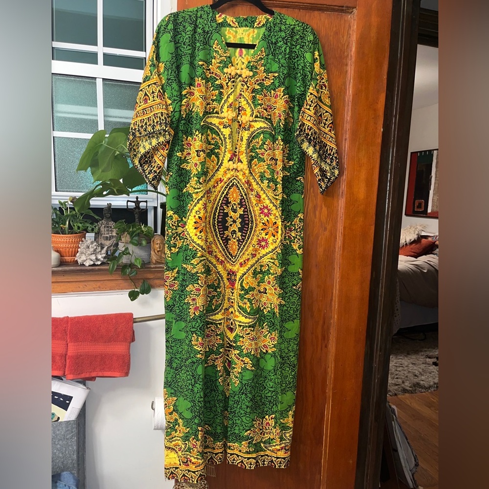 Vintage All Over Printed Green Caftan with Frog Closures